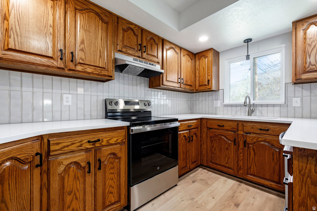 1320 N WINSTON DR Kaysville, UT 84037