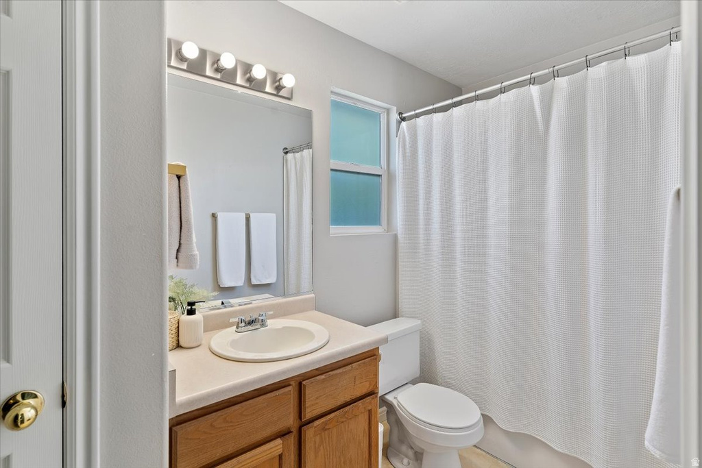 71 S 1700 W West Point, UT 84015