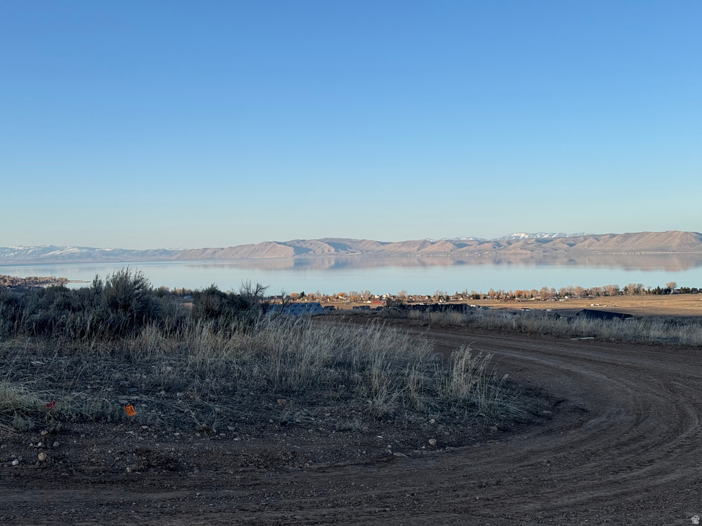 441 W STARFLOWER WAY Garden City, UT 84028