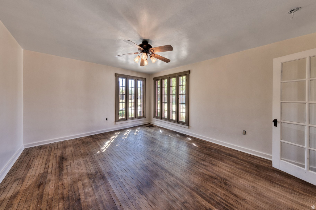 125 E 200 N Moab, UT 84532