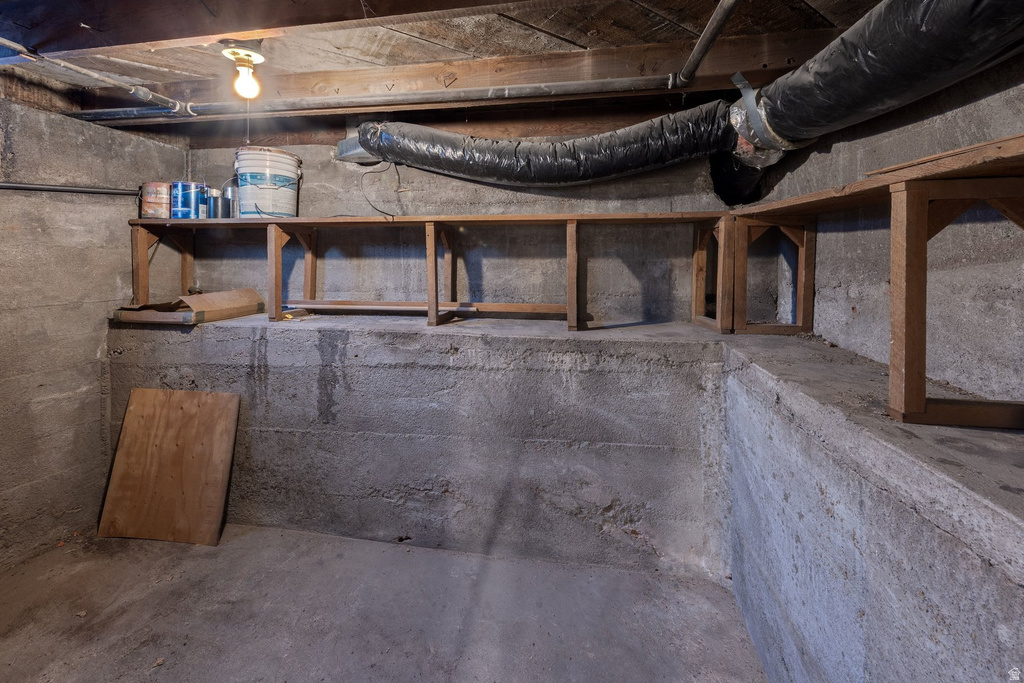 125 E 200 N Moab, UT 84532