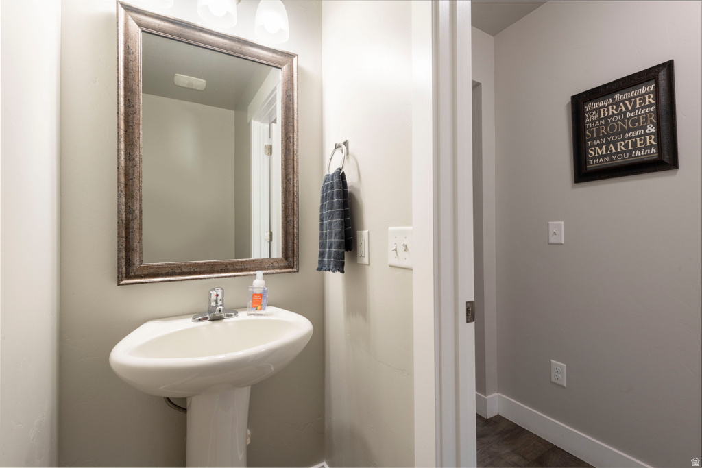 15120 S BATTLE DR Bluffdale, UT 84065