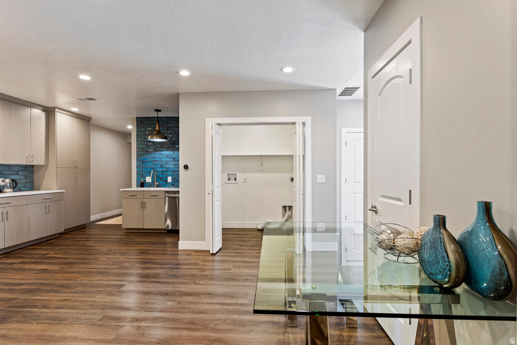 88 S MOSS HILL DR Bountiful, UT 84010