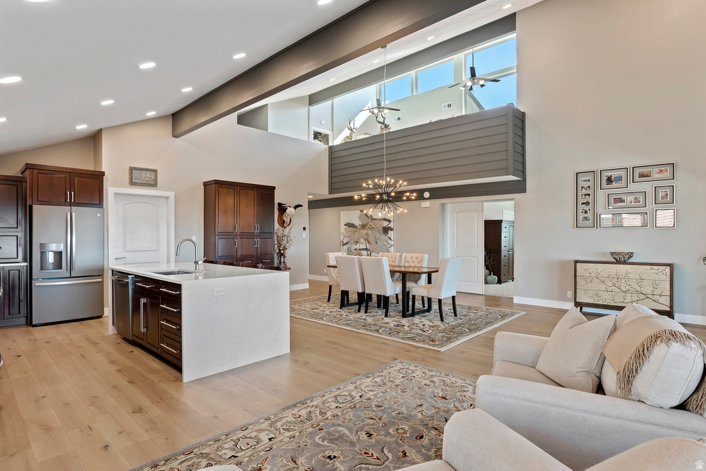 88 S MOSS HILL DR Bountiful, UT 84010