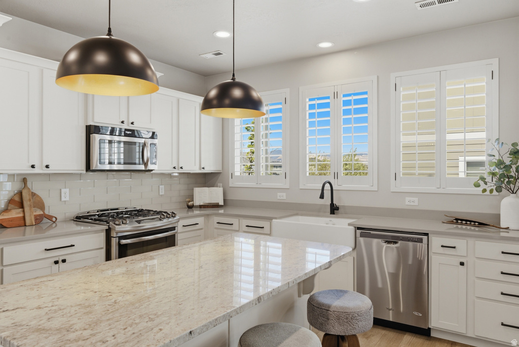 15230 S CUTLASS CT Bluffdale, UT 84065