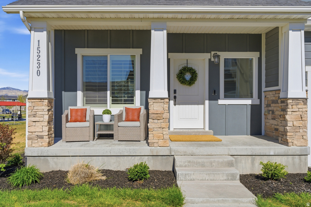 15230 S CUTLASS CT Bluffdale, UT 84065