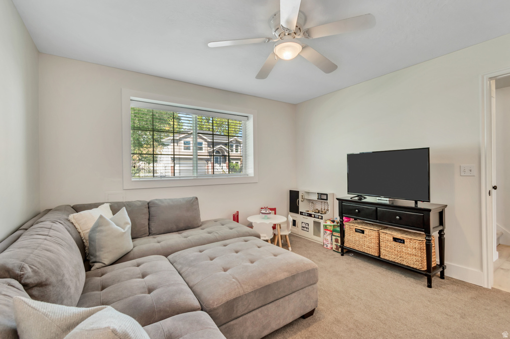 1493 W PEBBLECREEK DR Layton, UT 84041