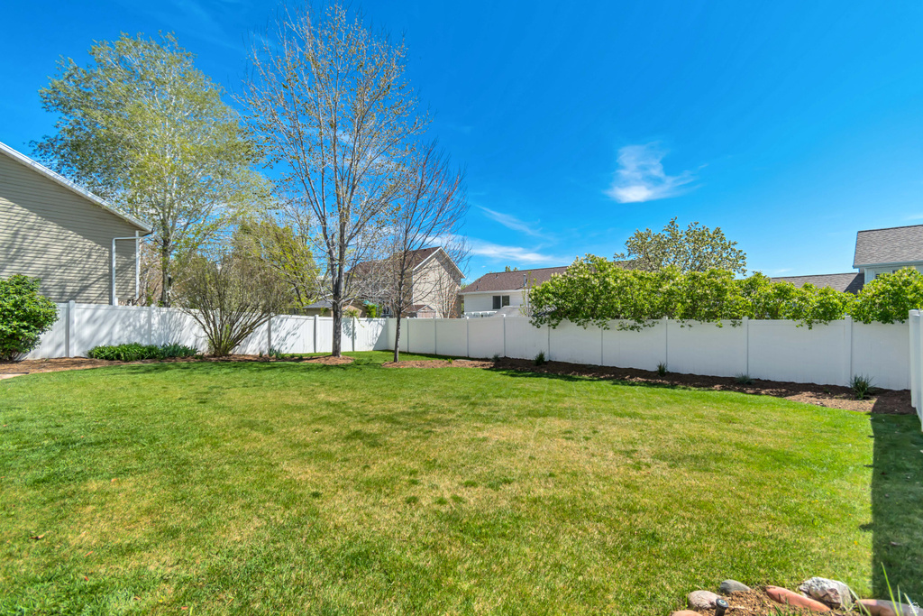 1493 W PEBBLECREEK DR Layton, UT 84041