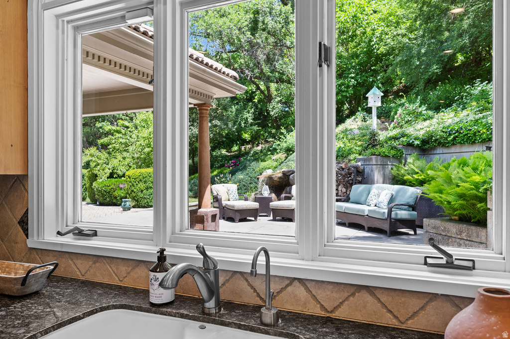 5757 S HOLLADAY BLVD Holladay, UT 84121