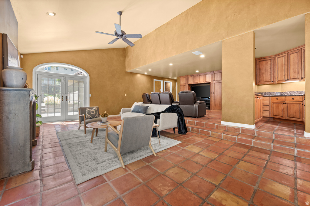 5757 S HOLLADAY BLVD Holladay, UT 84121