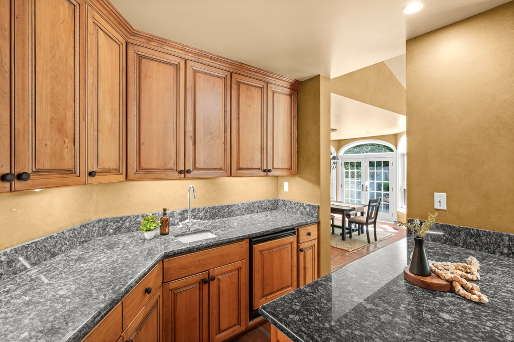 5757 S HOLLADAY BLVD Holladay, UT 84121