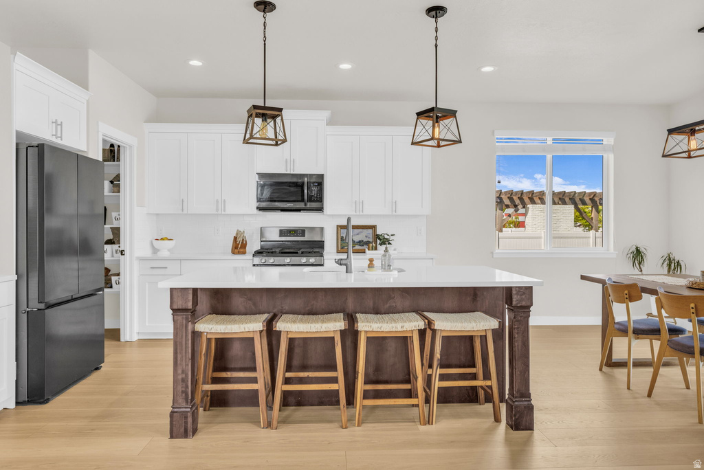 2195 S BETSY WAY Kaysville, UT 84037