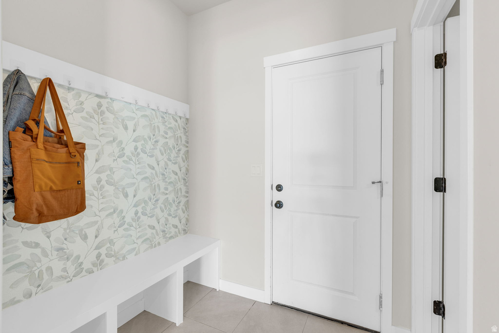 2195 S BETSY WAY Kaysville, UT 84037