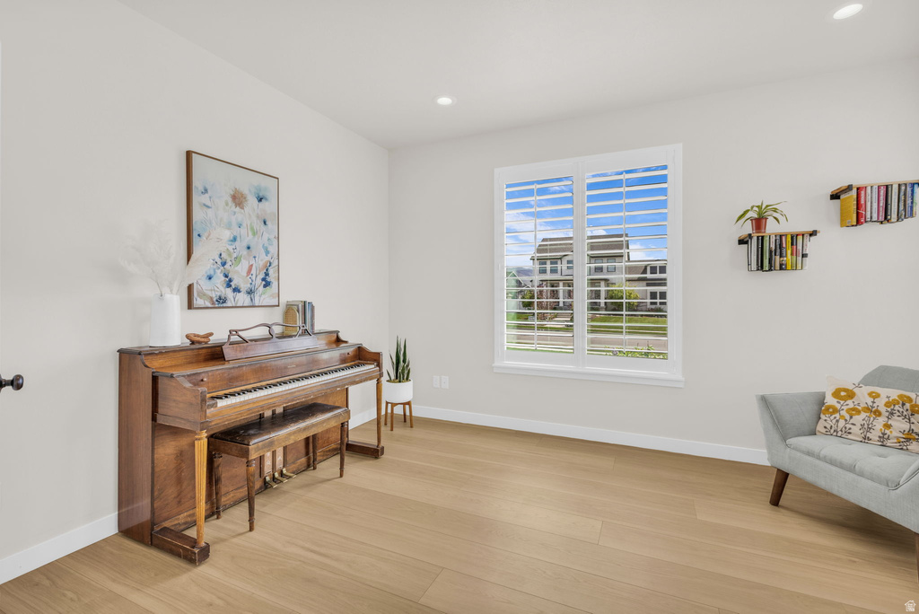 2195 S BETSY WAY Kaysville, UT 84037