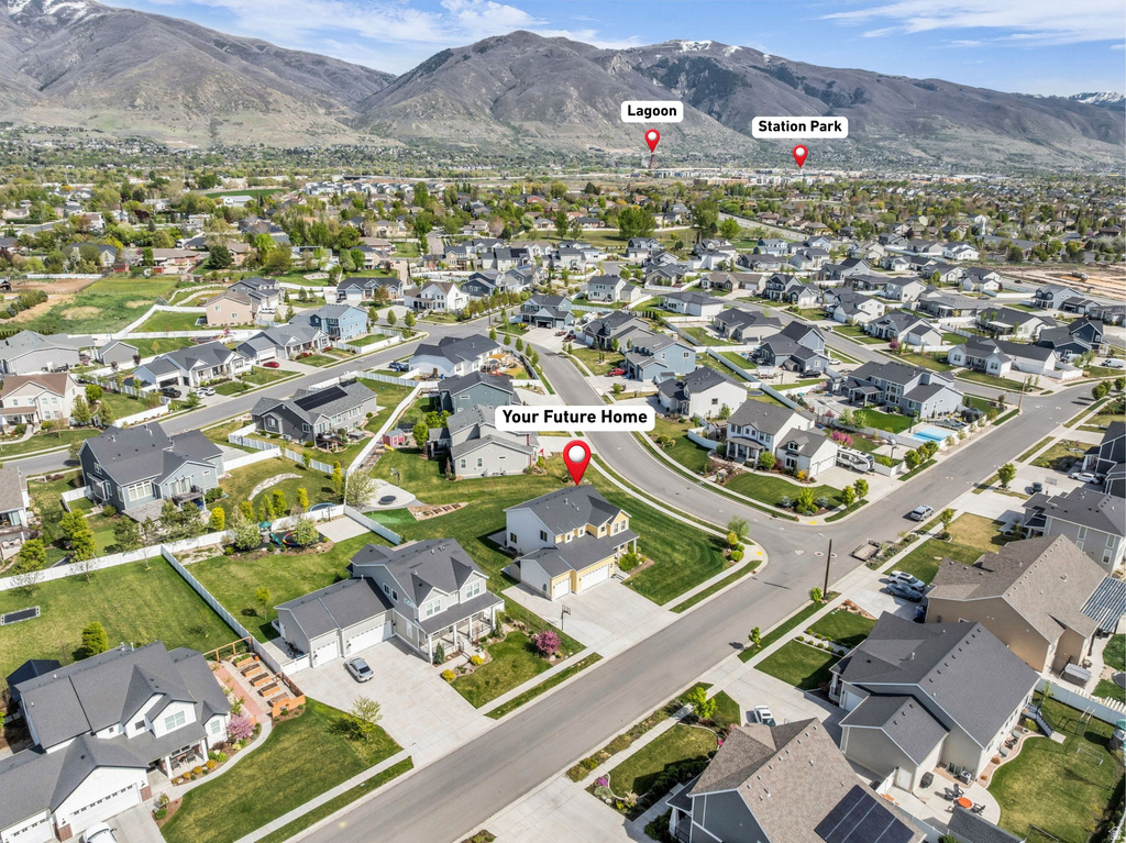 2195 S BETSY WAY Kaysville, UT 84037