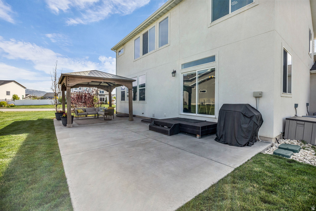 2195 S BETSY WAY Kaysville, UT 84037