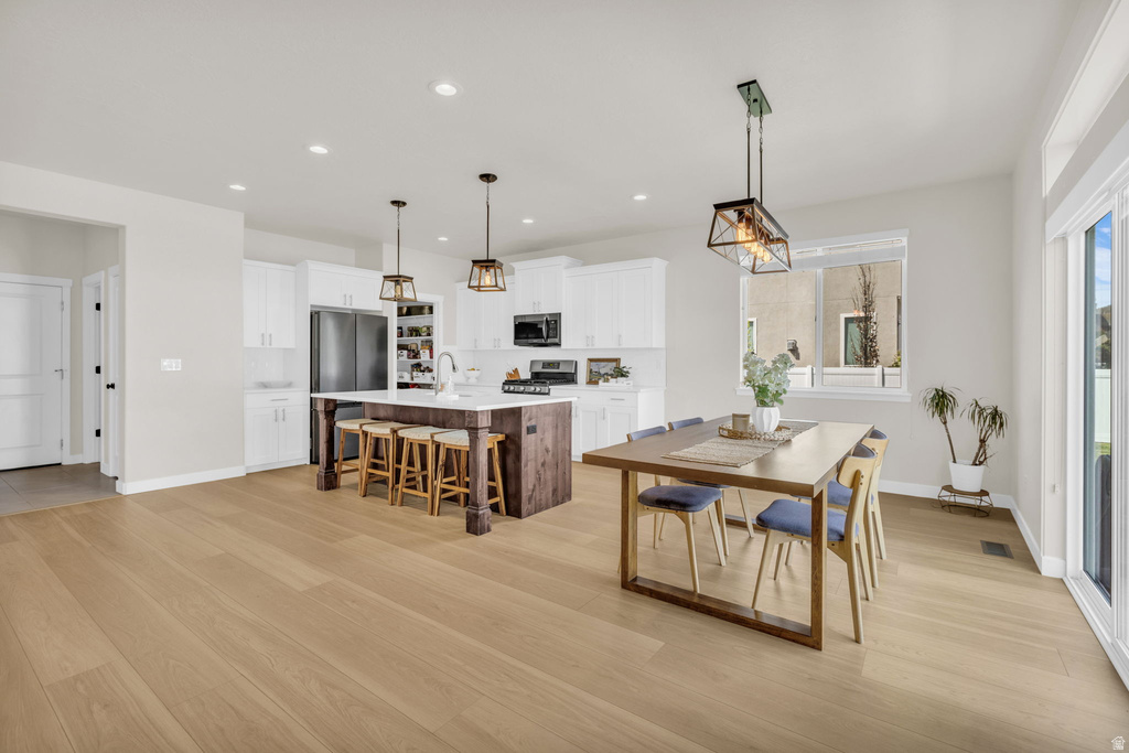 2195 S BETSY WAY Kaysville, UT 84037