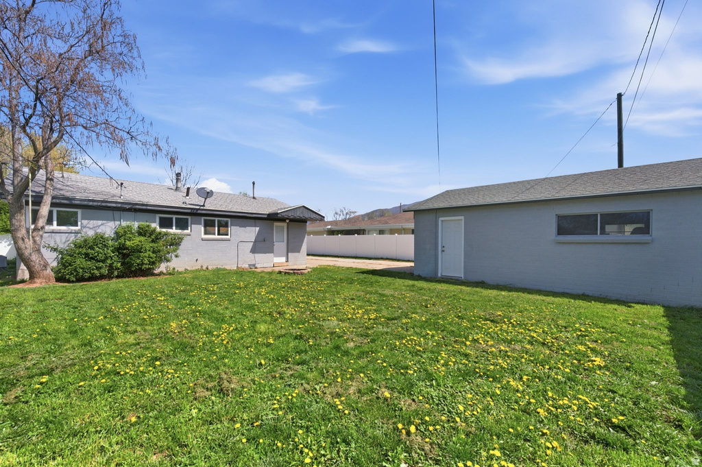 566 MILLER AVE Layton, UT 84041