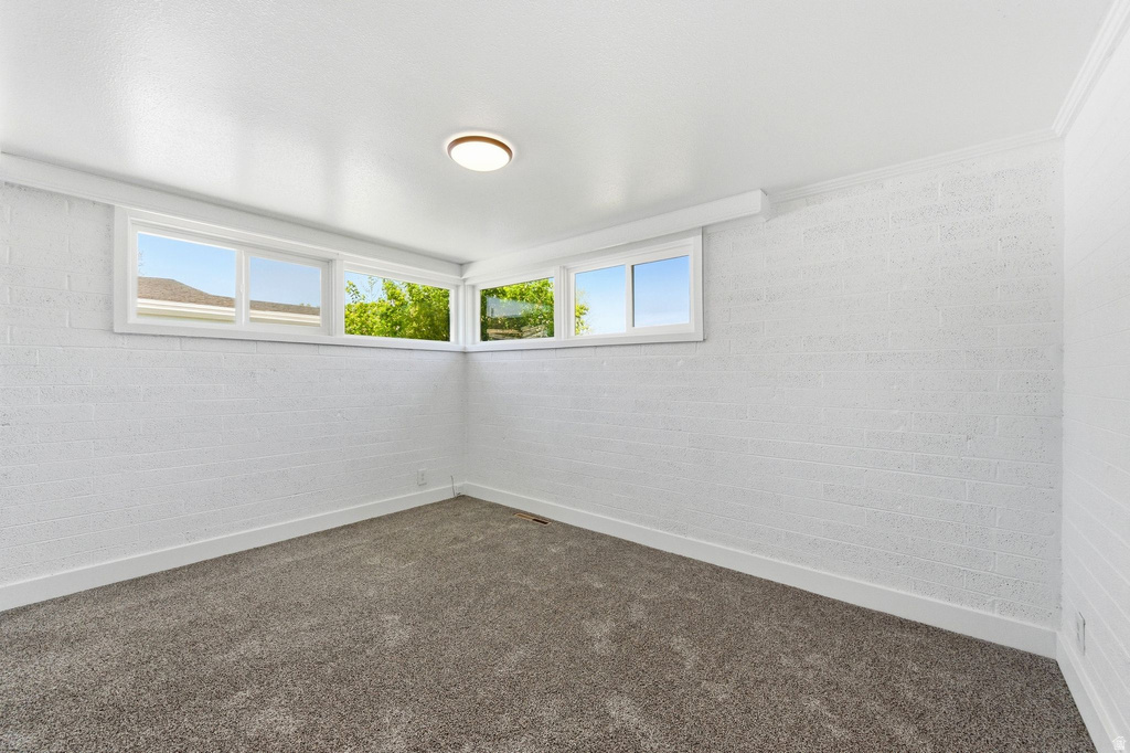 566 MILLER AVE Layton, UT 84041