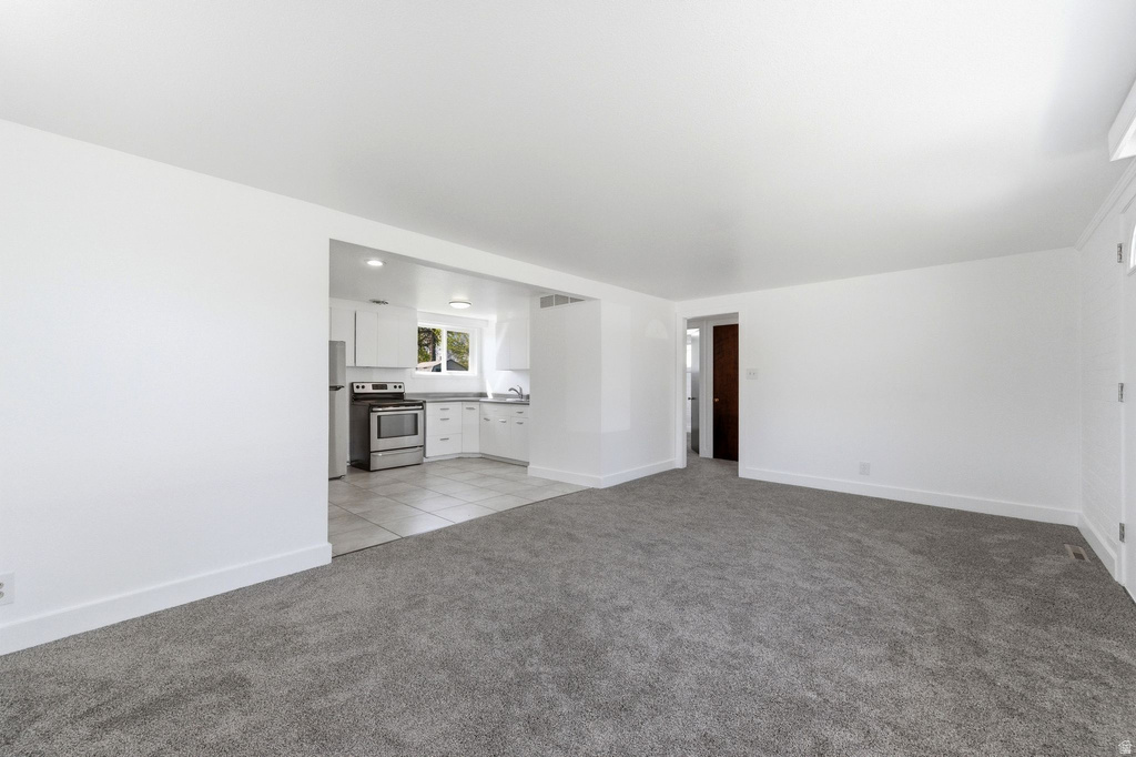 566 MILLER AVE Layton, UT 84041