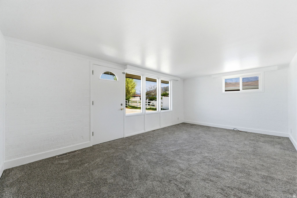 566 MILLER AVE Layton, UT 84041