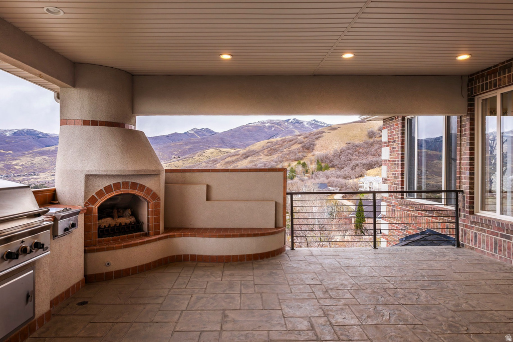3252 SUNSET HOLLOW DR Bountiful, UT 84010