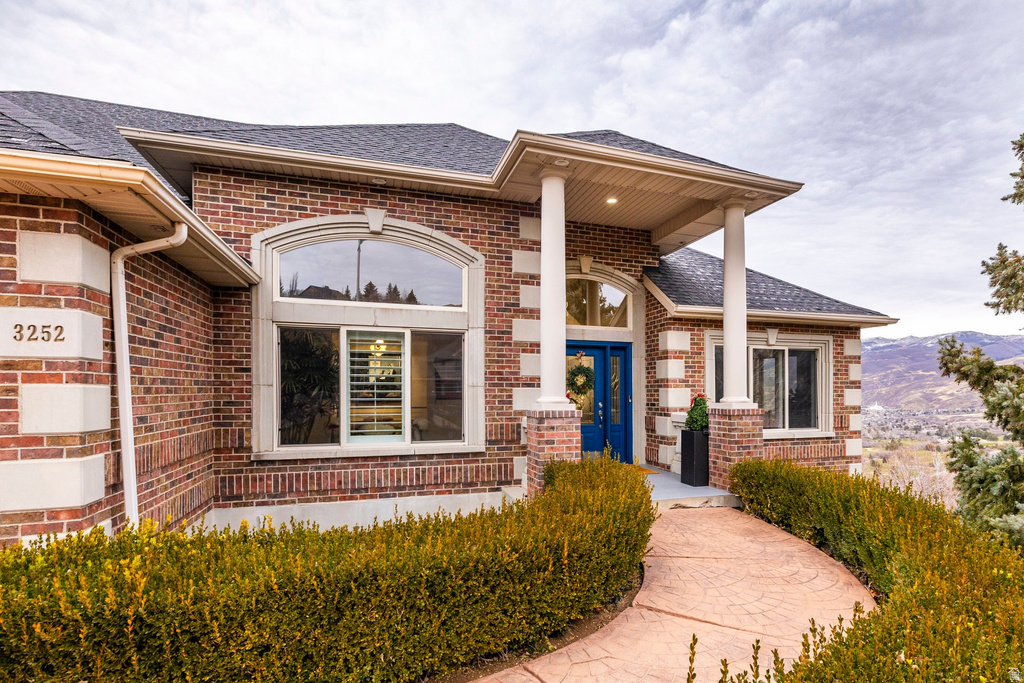 3252 SUNSET HOLLOW DR Bountiful, UT 84010