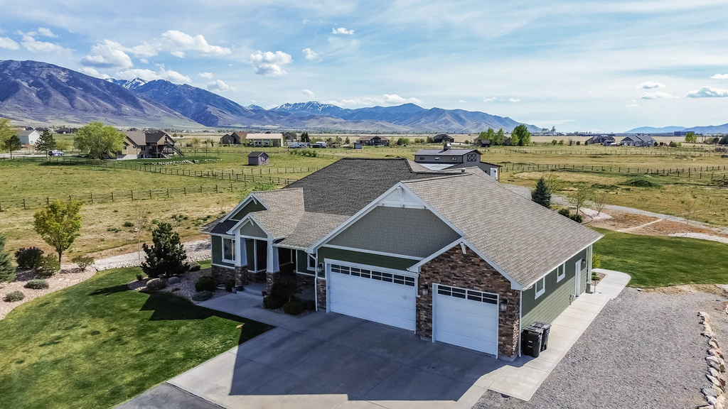 3085 N BRONZEWOOD CIR #26 Erda, UT 84074