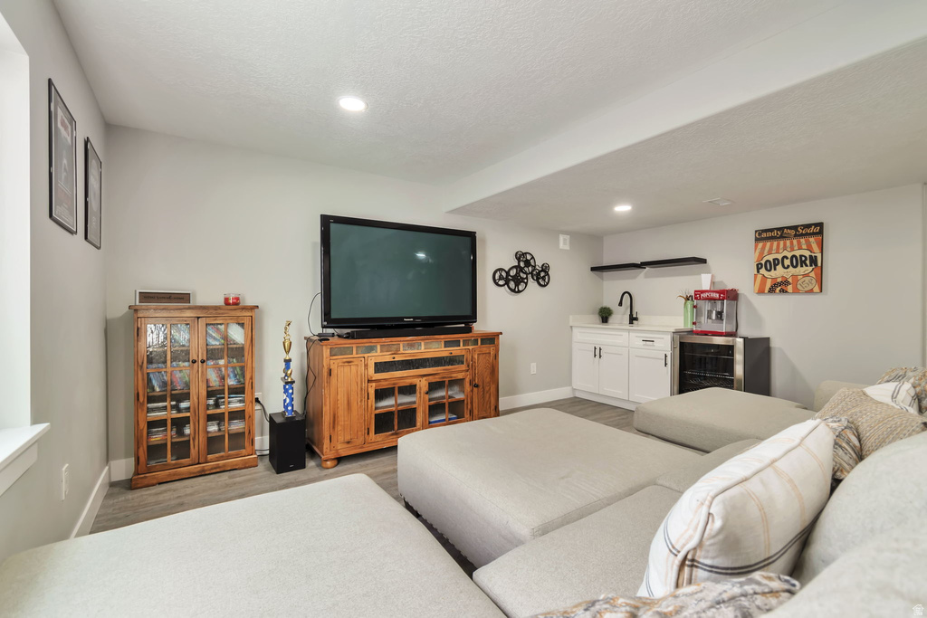 253 W QUARTZ RD Tooele, UT 84074