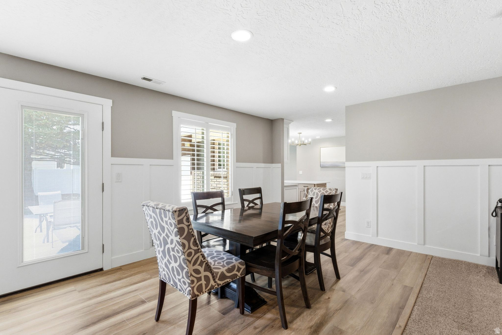 2393 W BUENO VISTA DR West Jordan, UT 84088