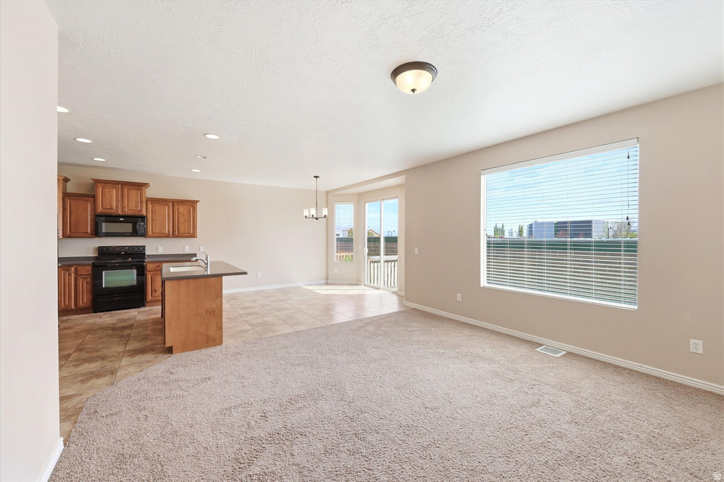 67 W CONDOR RD Saratoga Springs, UT 84045