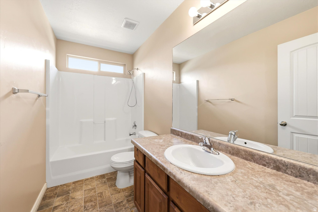 67 W CONDOR RD Saratoga Springs, UT 84045