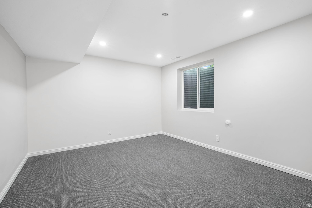 8965 S QUAIL RUN DR Sandy, UT 84093