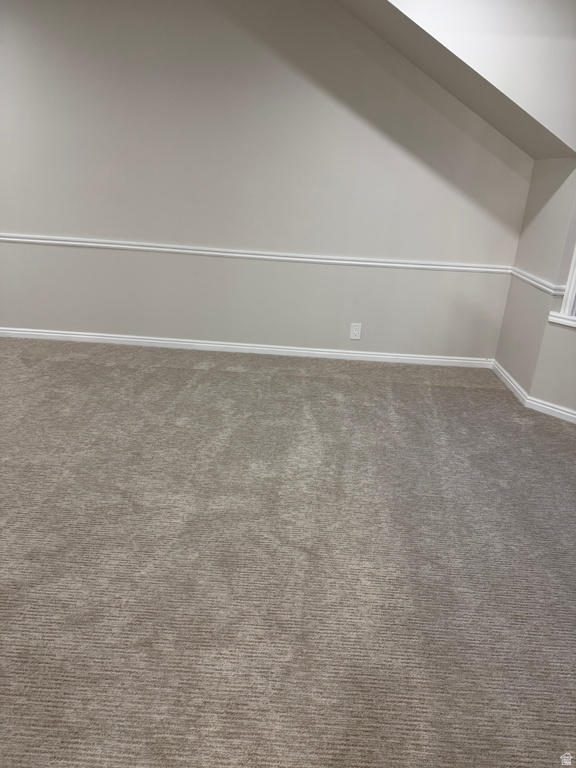 8965 S QUAIL RUN DR Sandy, UT 84093