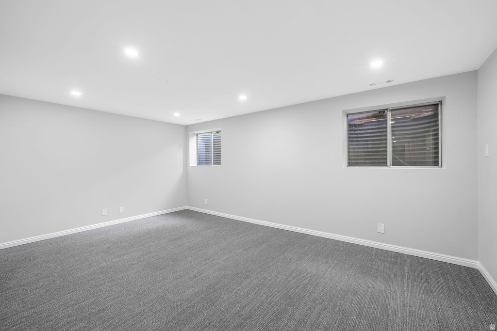 8965 S QUAIL RUN DR Sandy, UT 84093