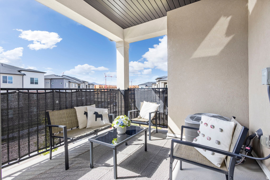 13528 S COMMODUS DR #301 Riverton, UT 84065