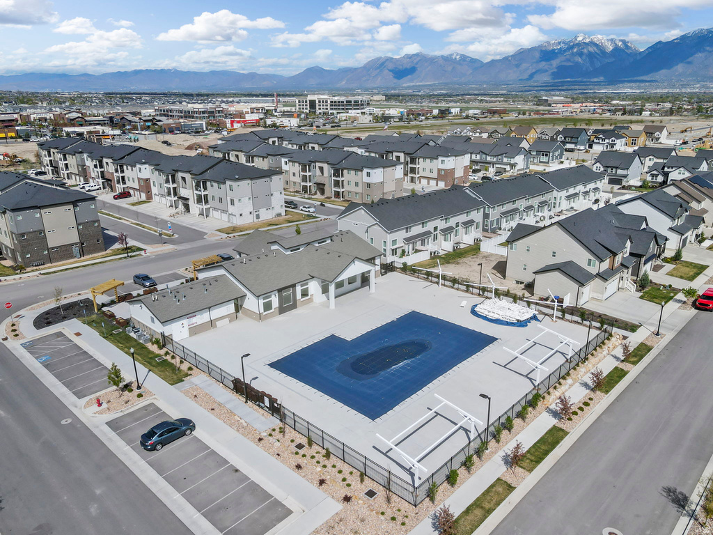 13528 S COMMODUS DR #301 Riverton, UT 84065