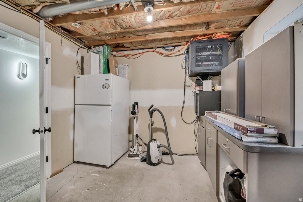 65 W 850 S Centerville, UT 84014