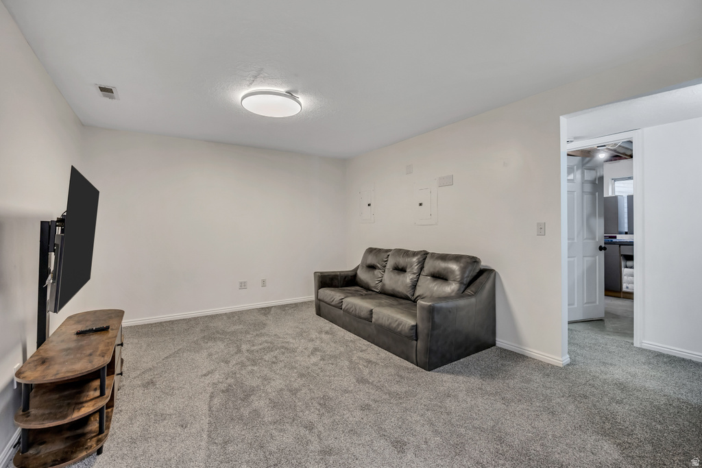 65 W 850 S Centerville, UT 84014