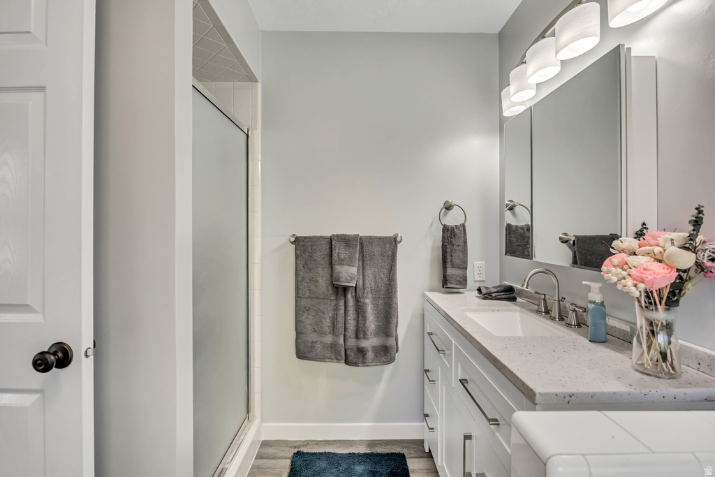 65 W 850 S Centerville, UT 84014