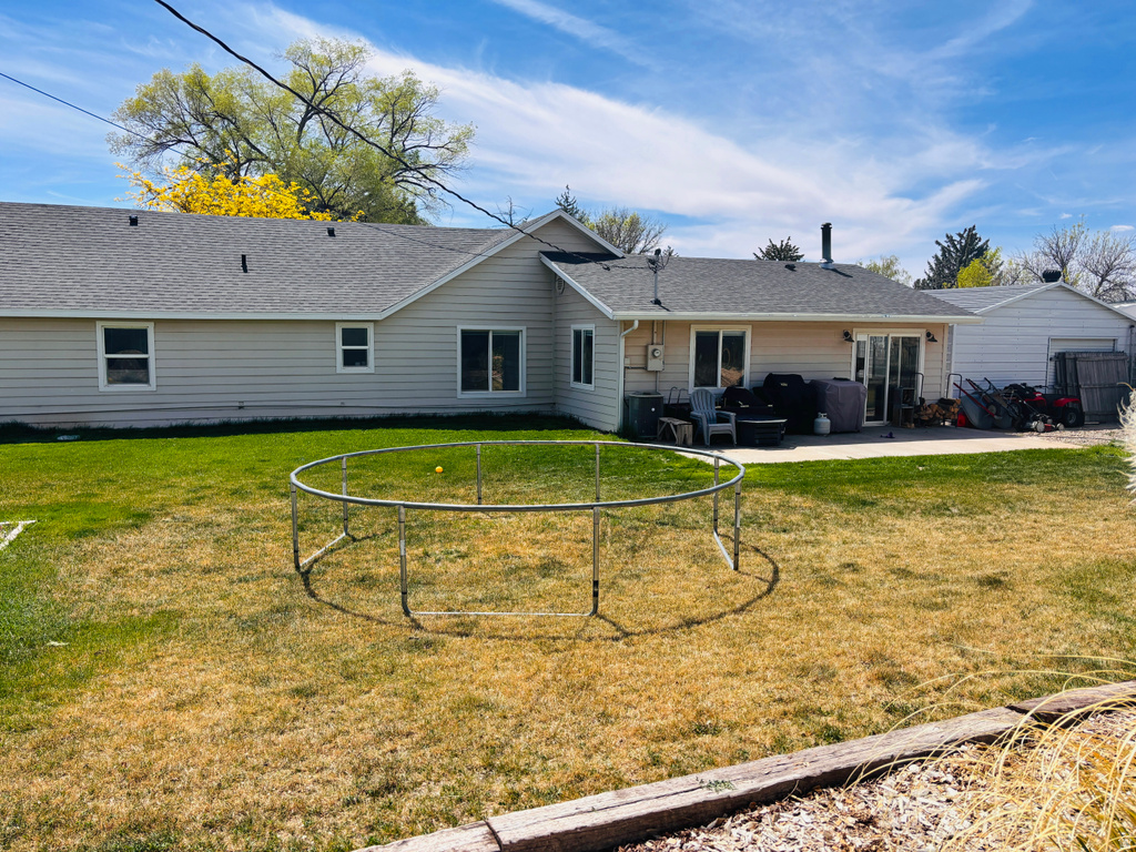 412 W CENTER ST Blanding, UT 84511