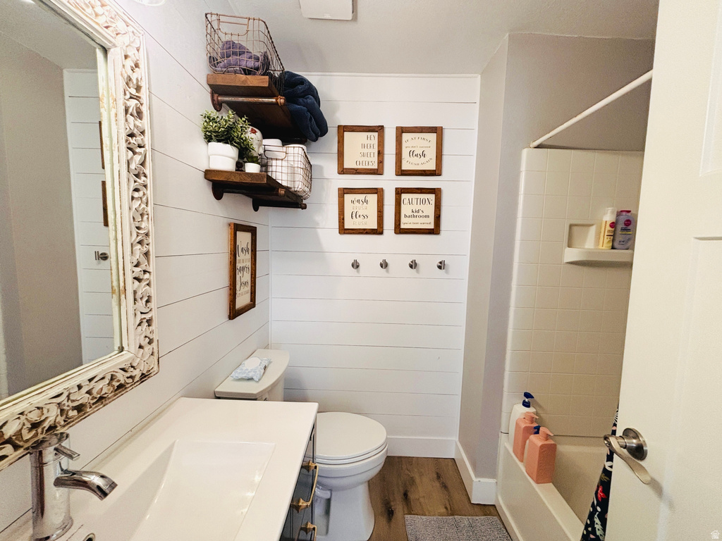 412 W CENTER ST Blanding, UT 84511