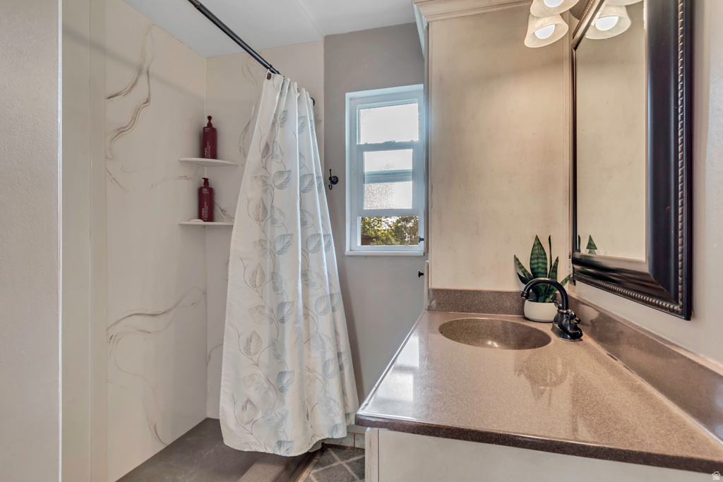 1240 WESTWOOD RD Bountiful, UT 84010