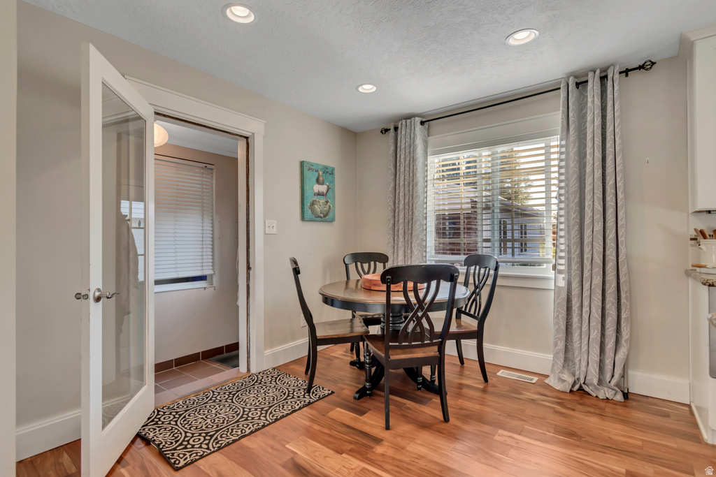 1240 WESTWOOD RD Bountiful, UT 84010