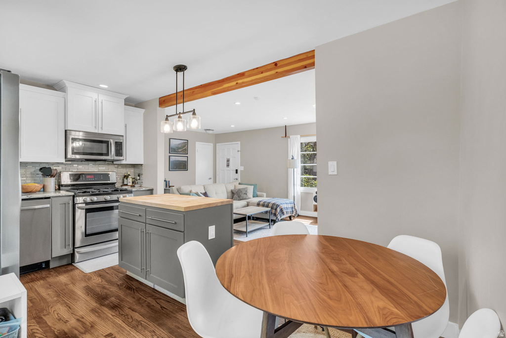 2011 E 4500 S Salt Lake City, UT 84117