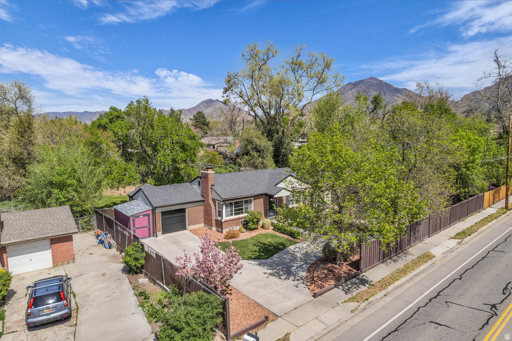 2011 E 4500 S Salt Lake City, UT 84117