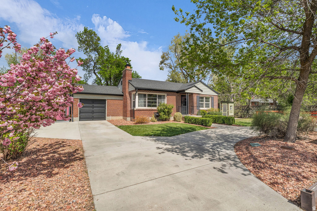 2011 E 4500 S Salt Lake City, UT 84117