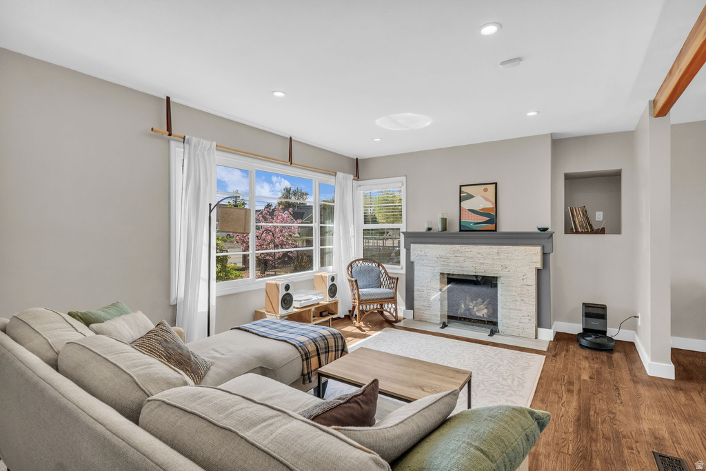 2011 E 4500 S Salt Lake City, UT 84117