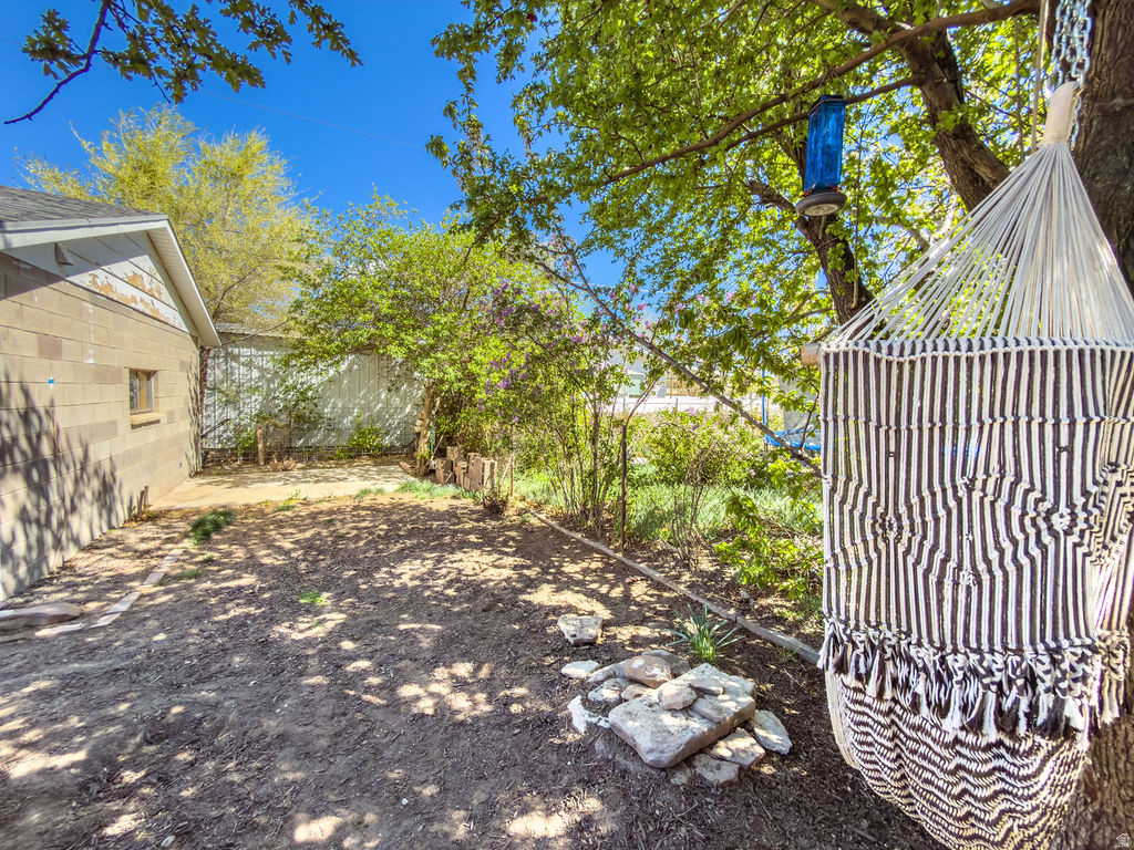 1 S 3RD AVE Helper, UT 84526