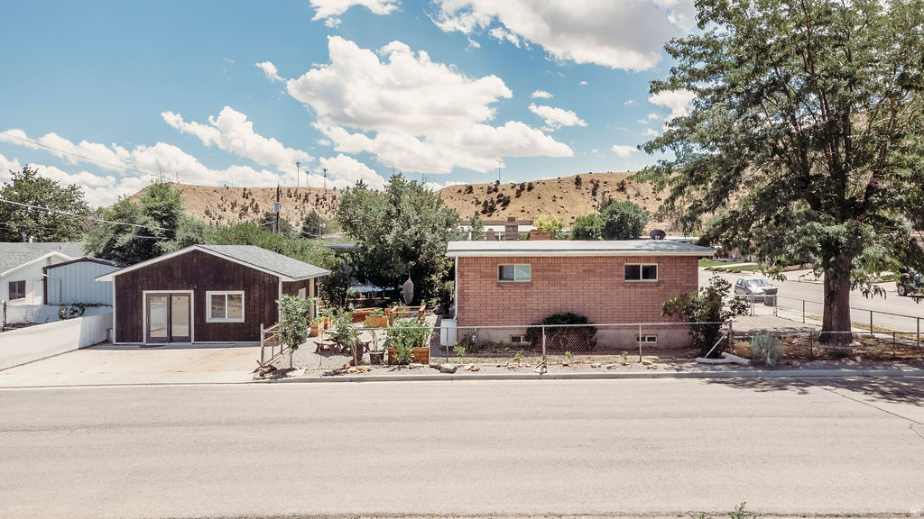 1 S 3RD AVE Helper, UT 84526